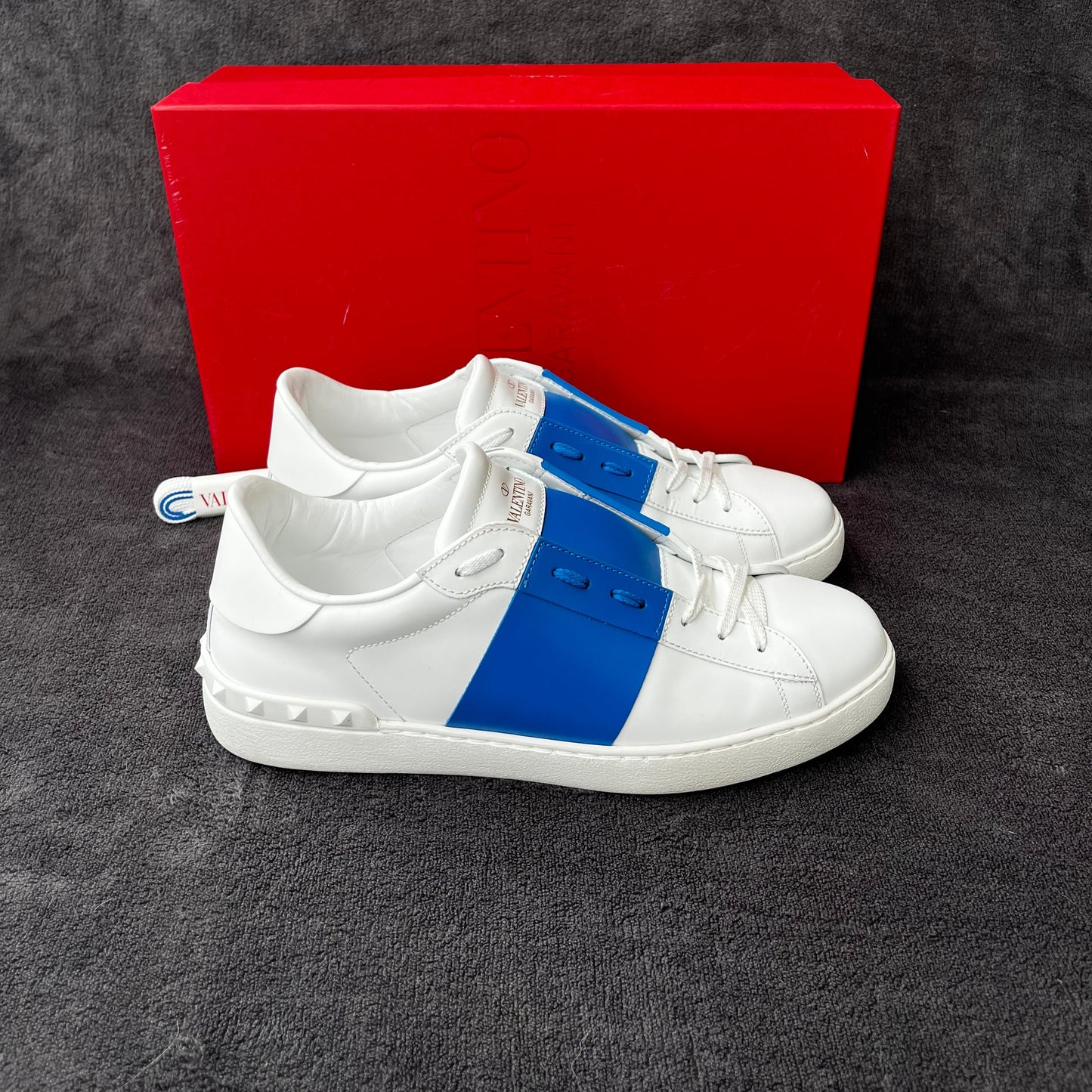 Valentino Open Sneaker Blue | 42